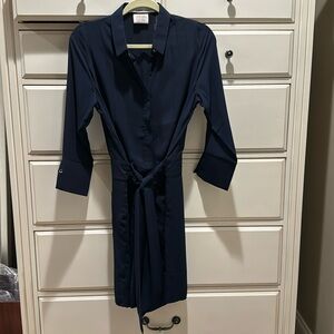 Gretchen Scott dress. Navy. Tie at waist. Button down. Classic. Sz S.